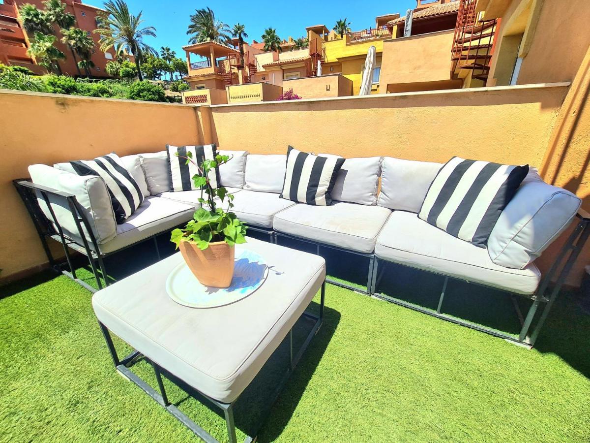 Aa Guest - Reserva De Marbella Golf Course Eco Dış mekan fotoğraf